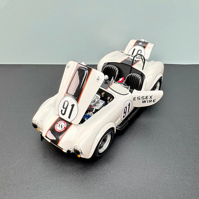 1:18 Shelby Cobra 427 S/C Diecast Model – White No. 91 Collector’s Edition