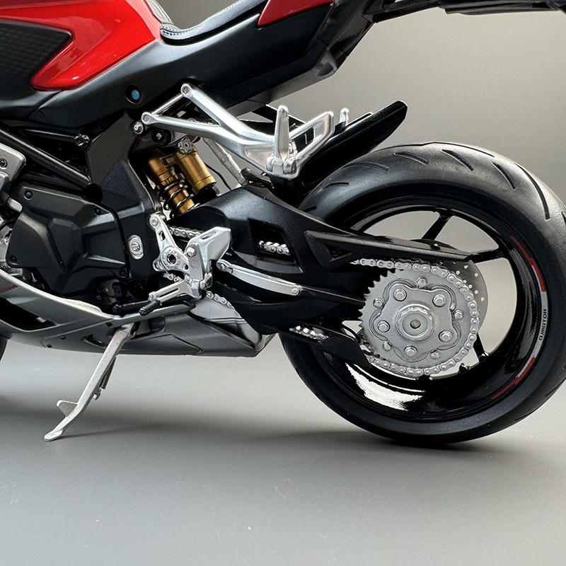 Qianjiang SRK 921RR 1:9 Alloy Motorcycle Model
