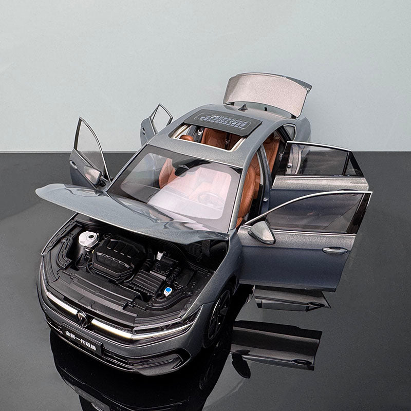 Volkswagen Magotan B9 Diecast Model – 1:18 Scale Premium Collectible