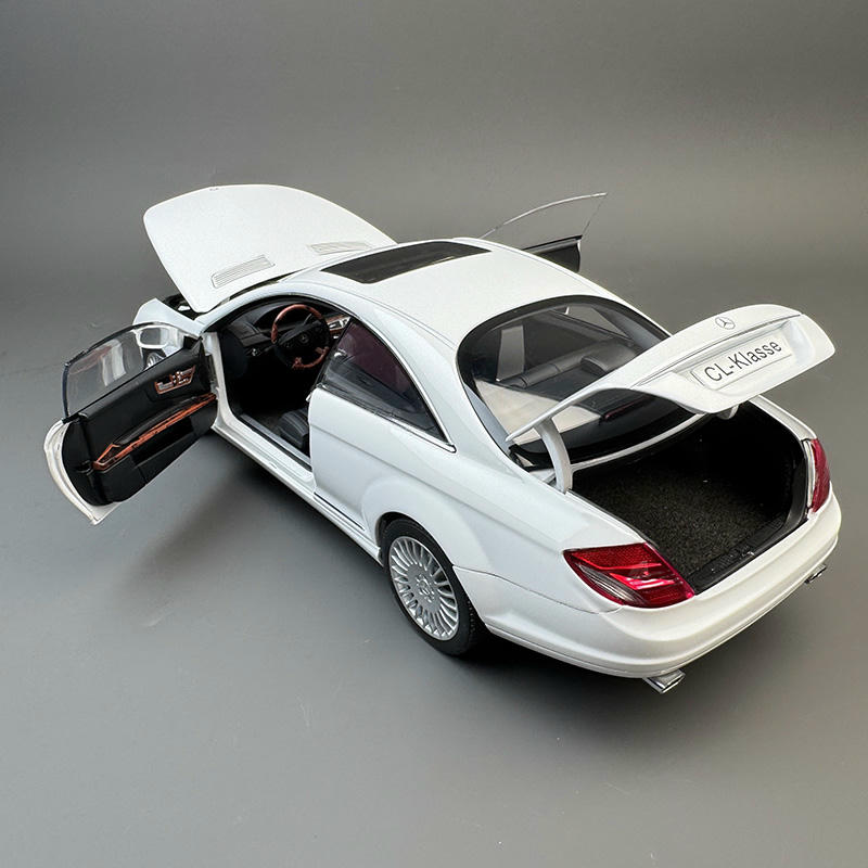 Autoart 1:18 Mercedes-Benz CL-Klasse Diecast Car