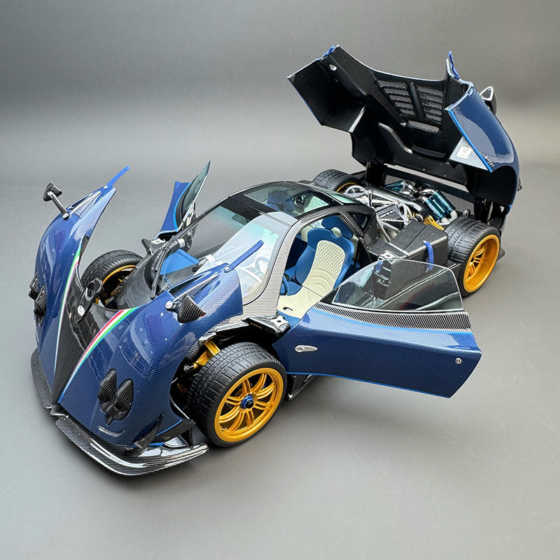 Almost Real 1:18 Pagani Zonda Tricolore 2010 Diecast Car