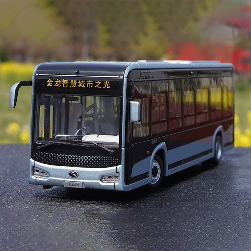 1:38 King Long XMQ6105G Alloy Bus Model with Lights