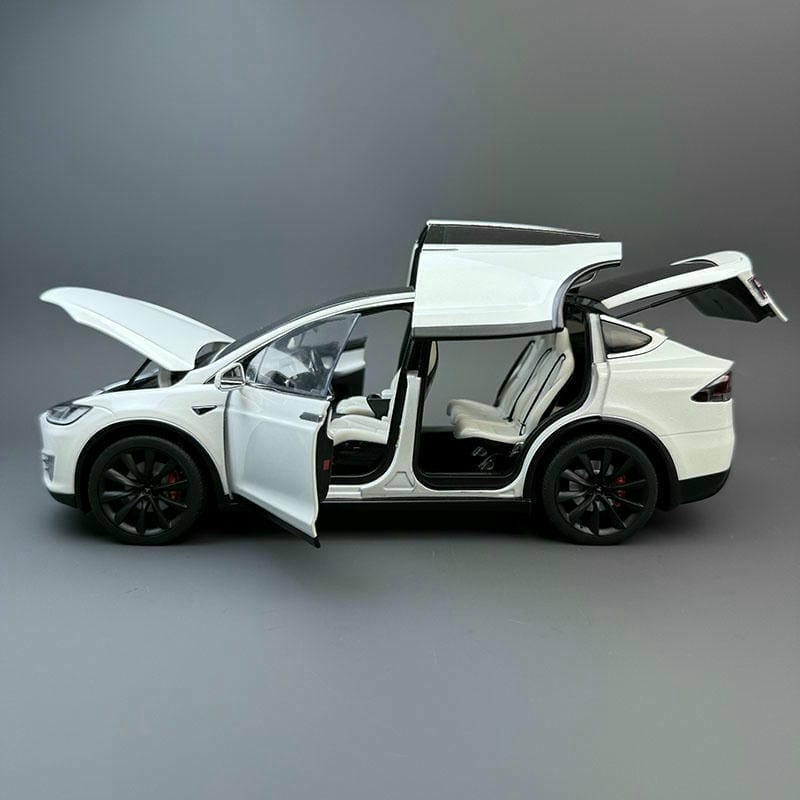 Original 1:18 Tesla Model X – Alloy Diecast SUV