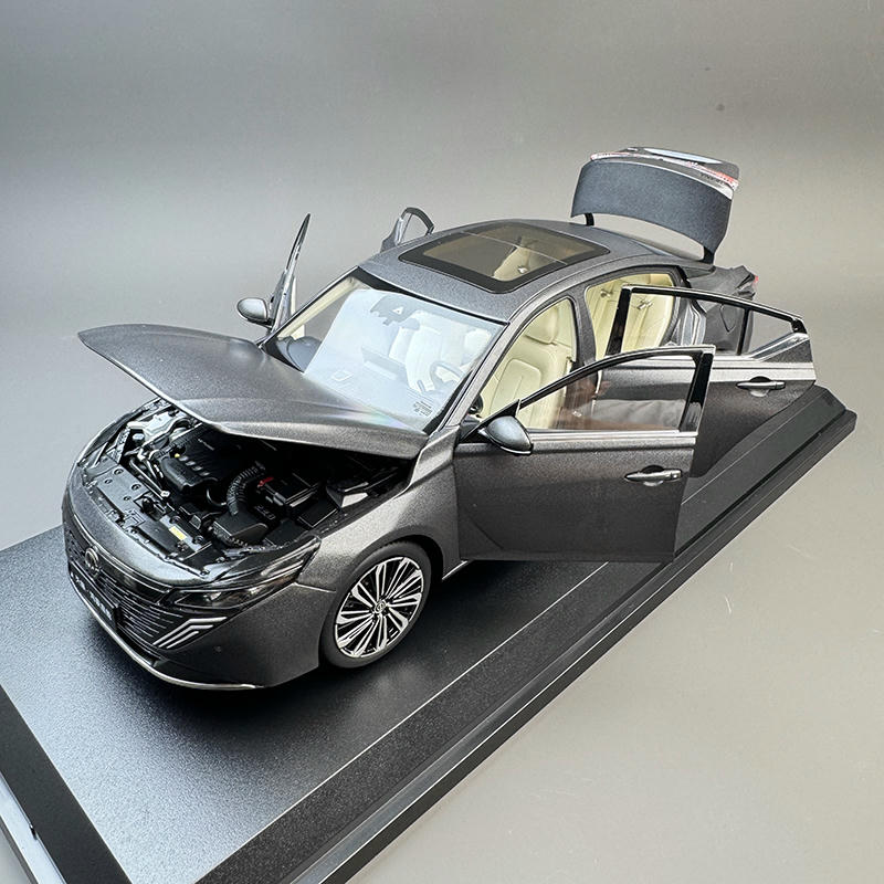 Nissan Altima 2026 1:18 Alloy Diecast Model – YX car model