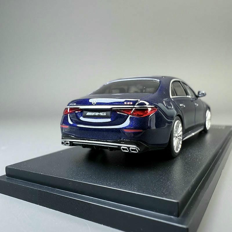 Almost Real 1:64 Diecast Model – Mercedes-Benz S63 (With Display Case)
