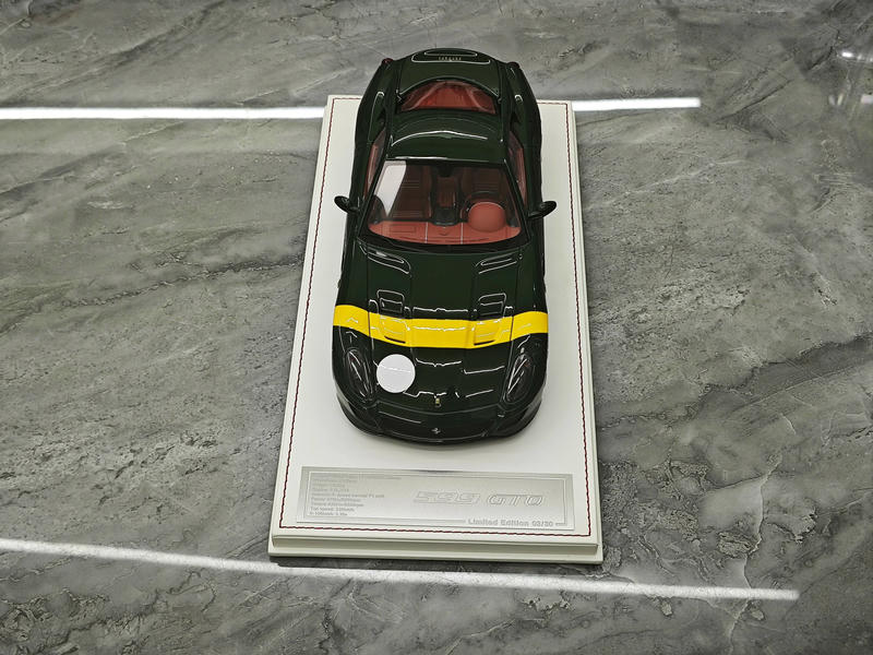 Dino Model 1:18 Ferrari 599 GTO Resin Model