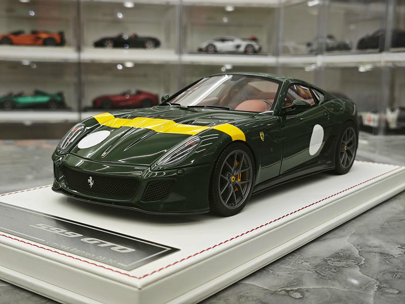 Dino Model 1:18 Ferrari 599 GTO Resin Model