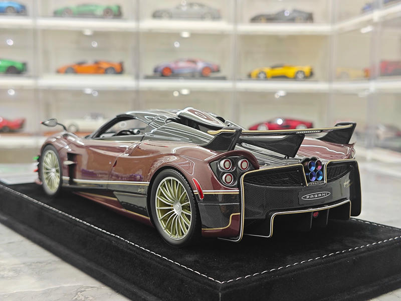 HH Model Pagani Huayra Roadster Limited Edition 1:18 Resin Model Car