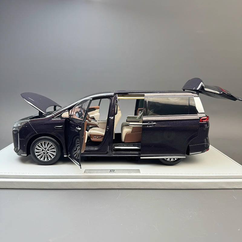 OEM 1:18 BYD (Xia) M9 Alloy Diecast Model