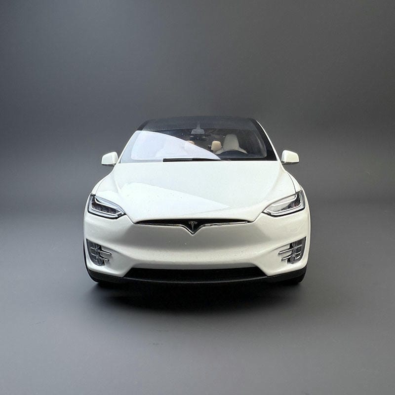Original 1:18 Tesla Model X – Alloy Diecast SUV