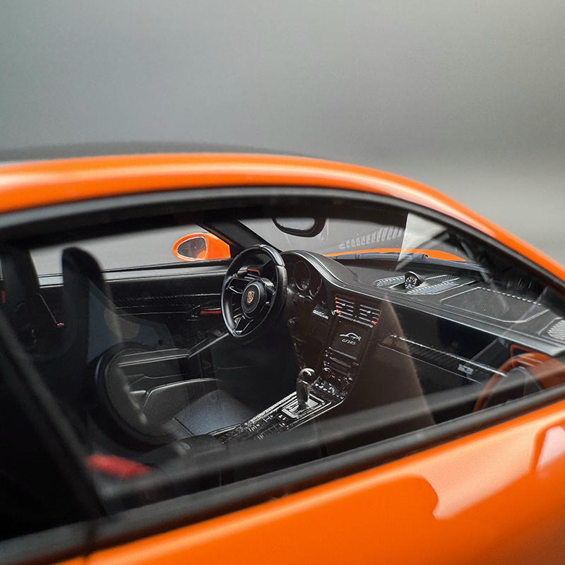 GT Spirit 1:18 Porsche 911 (991.2) GT3 RS — CLDC044 Resin Model