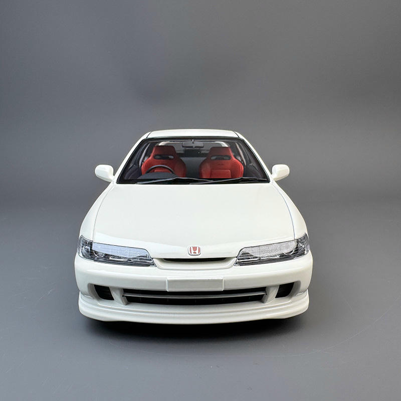 MotorHelix 1:18 Honda Integra Type-R DC2 Diecast Car
