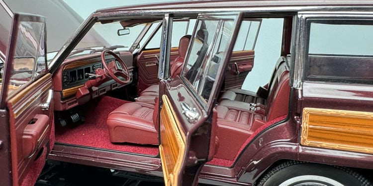 DD Model 1:18 Jeep Wagoneer Alloy Full Open Car Model