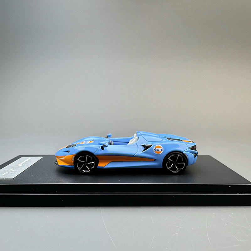 LCD Model 1:64 McLaren ELVA Diecast Car