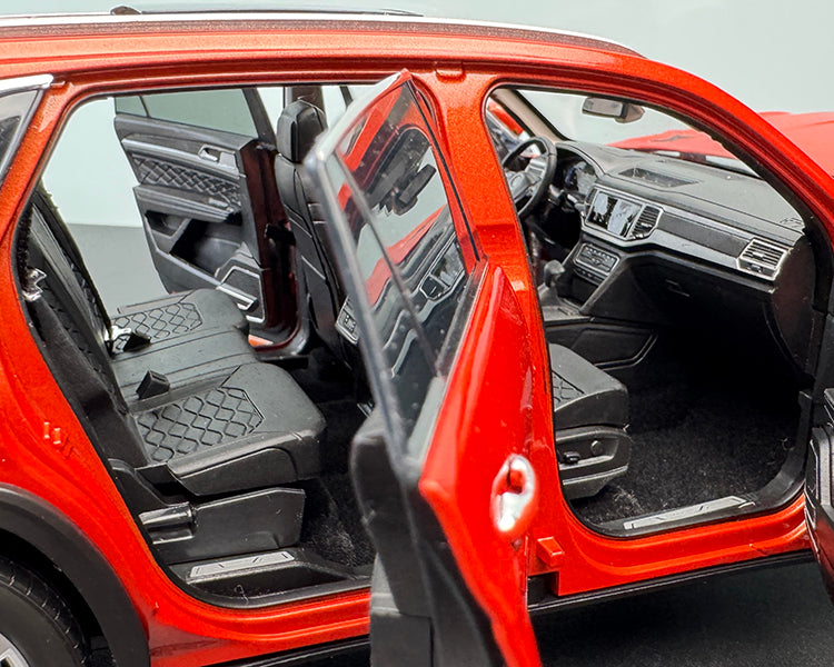 SAIC Volkswagen TERAMONT X 1:18 Alloy Model – Full-Open SUV Collectible