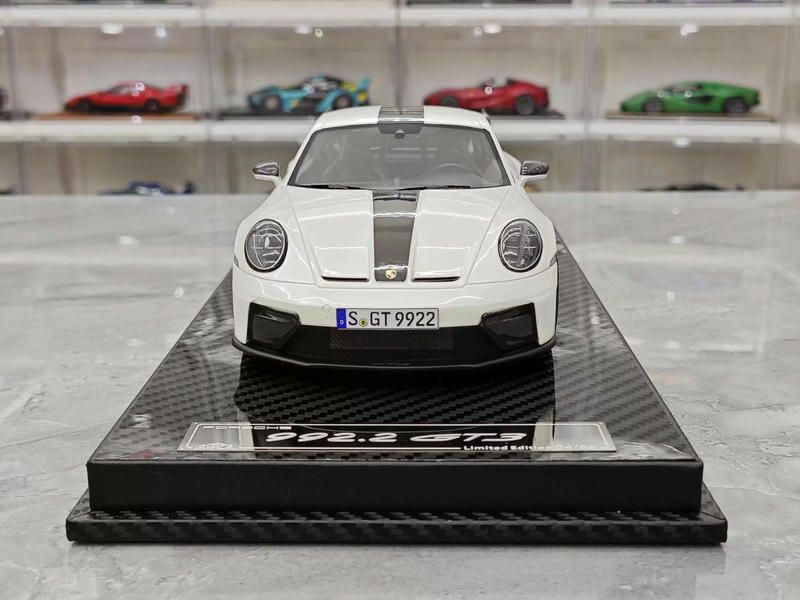 VIP 1:18 Porsche 911 GT3 Resin Model