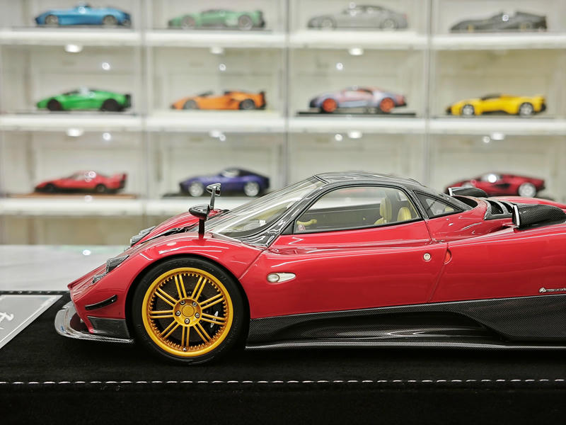HH Model Pagani Zonda F 1:18 Resin Model Car