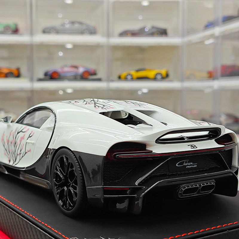 BBA 1:18 Bugatti Chiron Profilée Resin Model
