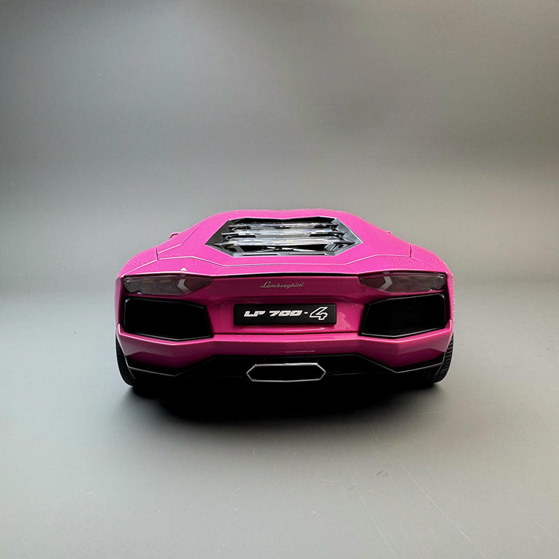 AUTOart 1:18 Lamborghini Aventador LP700‑4 – YX car model