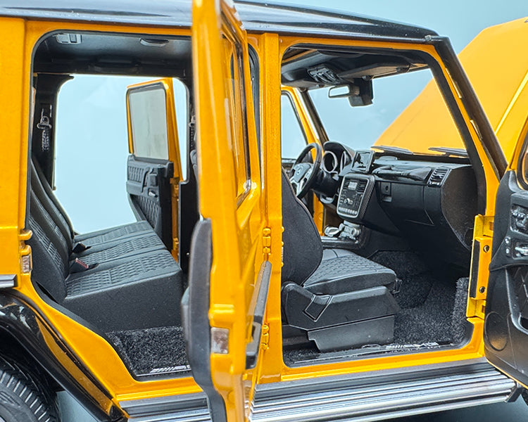AR Mercedes‑Benz G63 AMG 2017 1:18 Scale Diecast Model – Interactive Yellow Edition