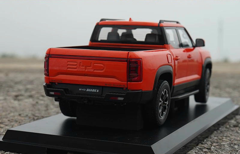1:18 BYD SHARK New Energy Pickup Diecast Model