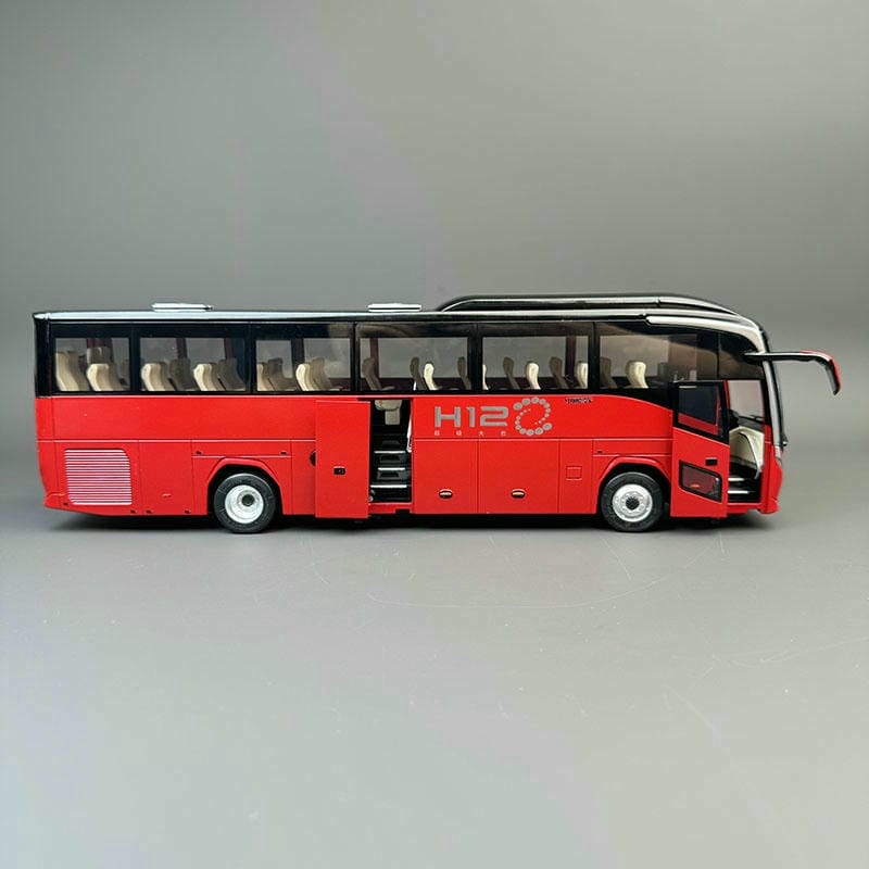1:18 Zhongtong H12 Coach Bus – Alloy Model