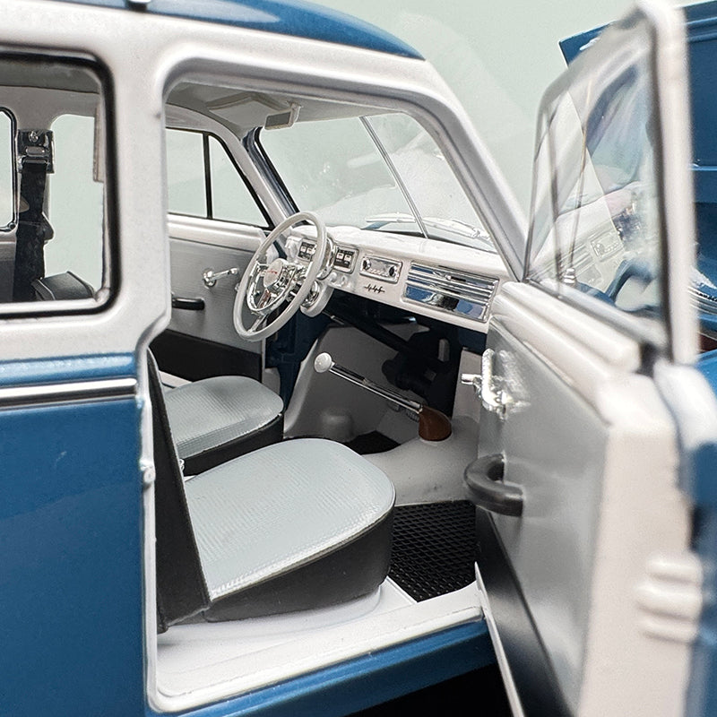 1939 Volvo PV445 Duett 1:18 Scale Diecast Model – Classic Blue Estate
