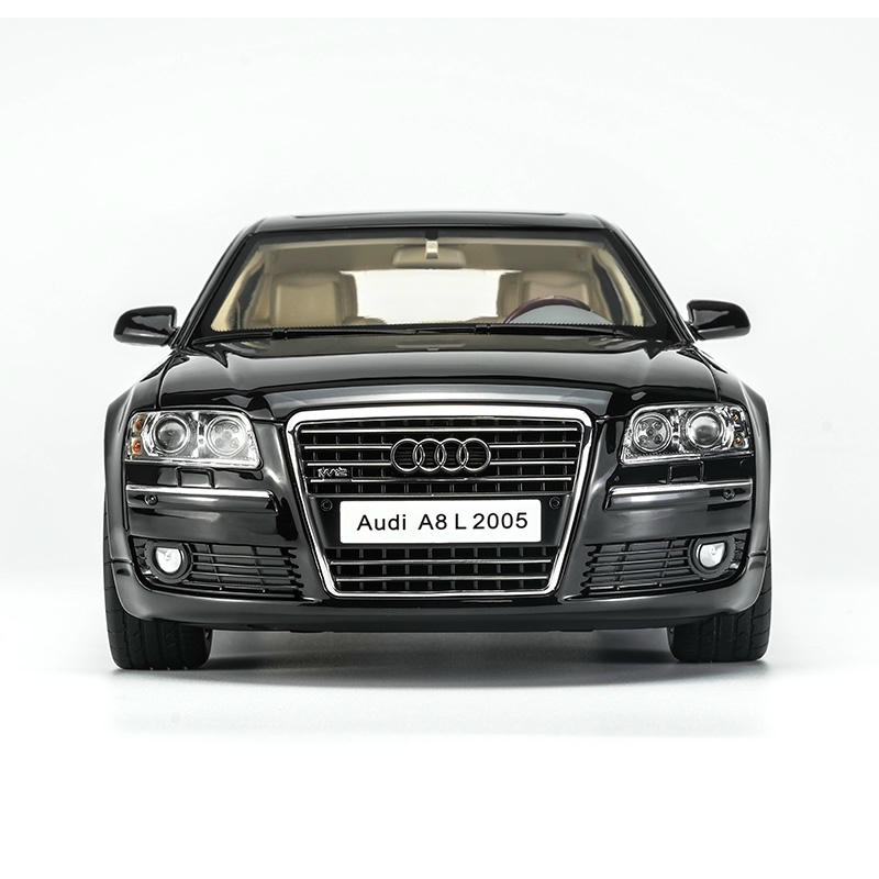 MOTORHELIX Audi A8 L (D3) 1:18 Diecast Model Car