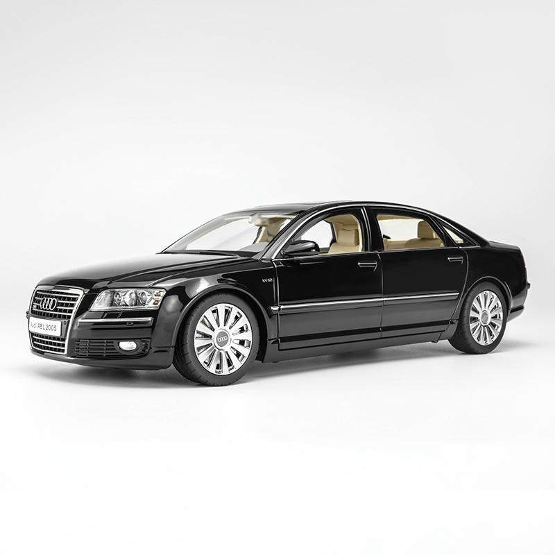 MOTORHELIX Audi A8 L (D3) 1:18 Diecast Model Car
