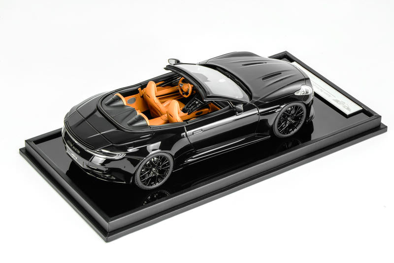 MotorHelix Aston Martin DB12 Coupe 1:18 Resin Model Car