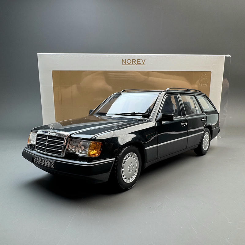 NOREV 1:18 Mercedes-Benz S124 300D T-Model Diecast Opening Model