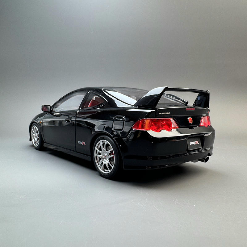 LCD 1:18 Honda Integra DC5 Type R Diecast Model – JDM Performance