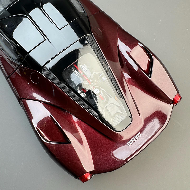 BBR 1:18 Ferrari LaFerrari Diecast Model – Rosso Rubino