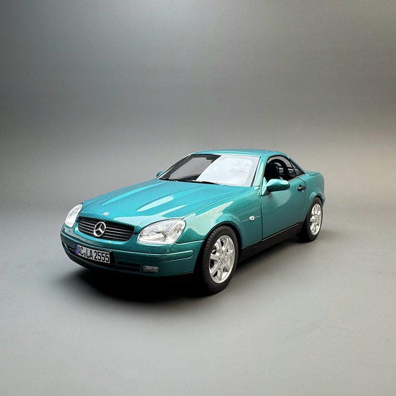 Norev 1:18 Mercedes-Benz SLK 1996 Diecast Model – Green – YX car model