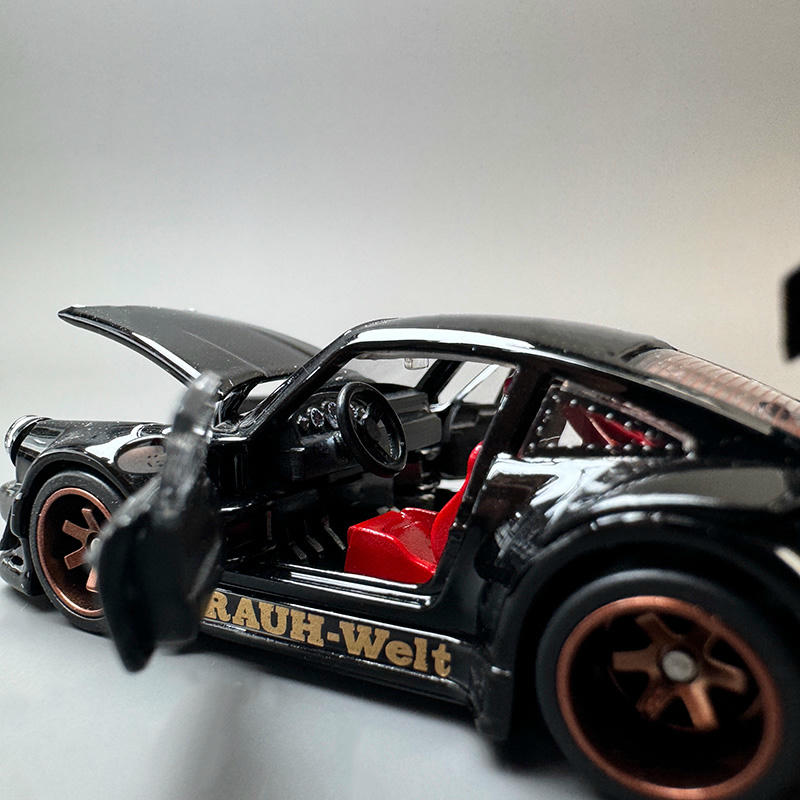 FG 1:64 Porsche RWB 964 (911) Diecast Model