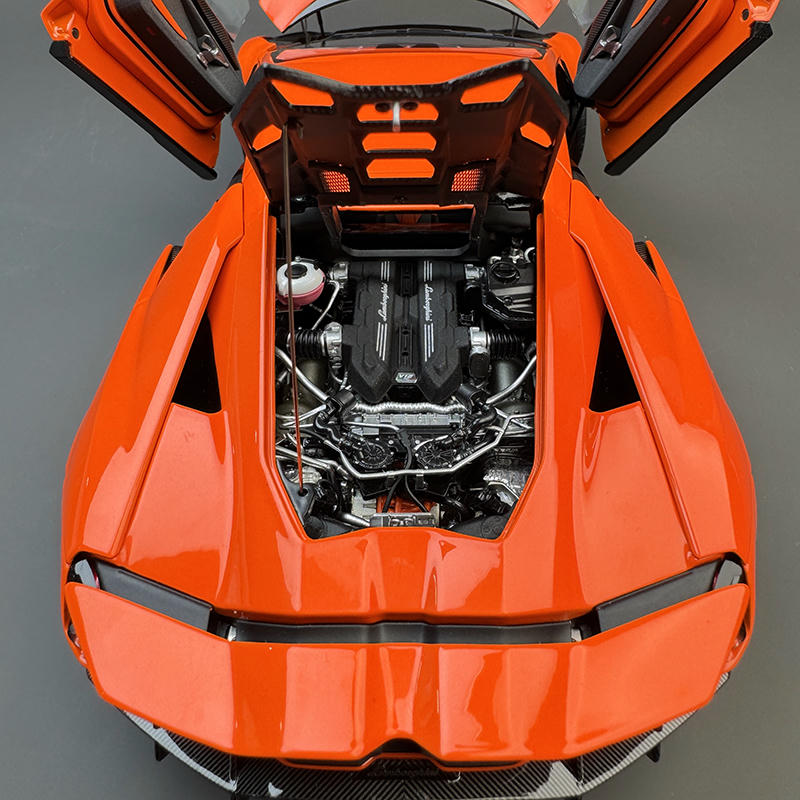 LCD Models 1:18 Lamborghini Revuelto Diecast Model Car