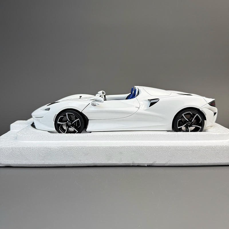 LCD Models 1:18 McLaren Elva Diecast Model – Ultimate Open-Top