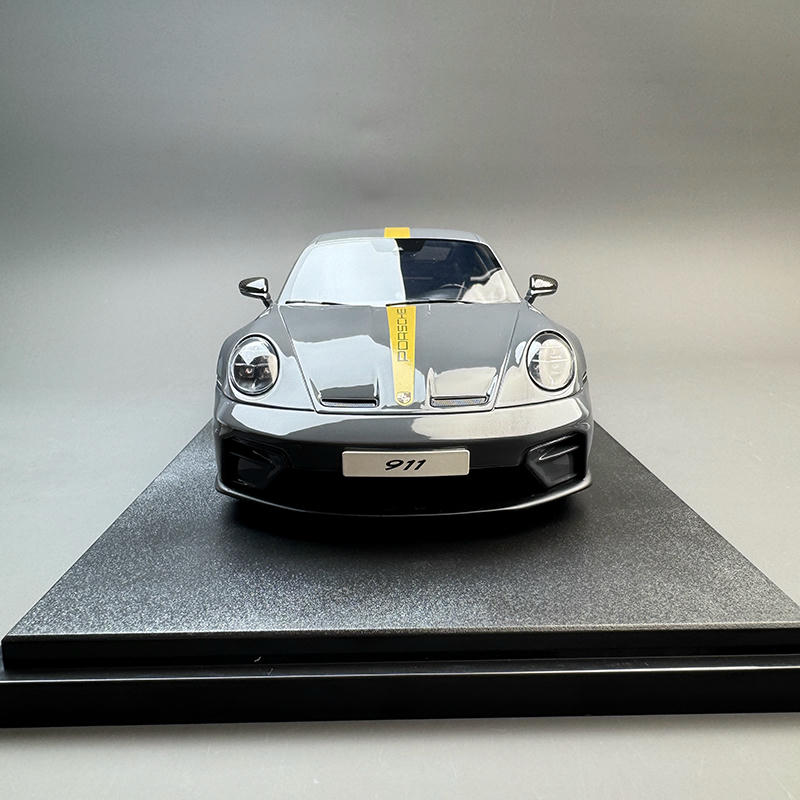 GT Spirit 1:18 Porsche 911 [992.2] GT3 Touring