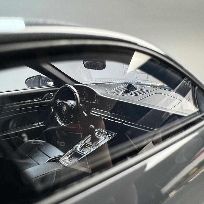 GT Spirit 1:18 Porsche 911 [992.2] GT3 Touring