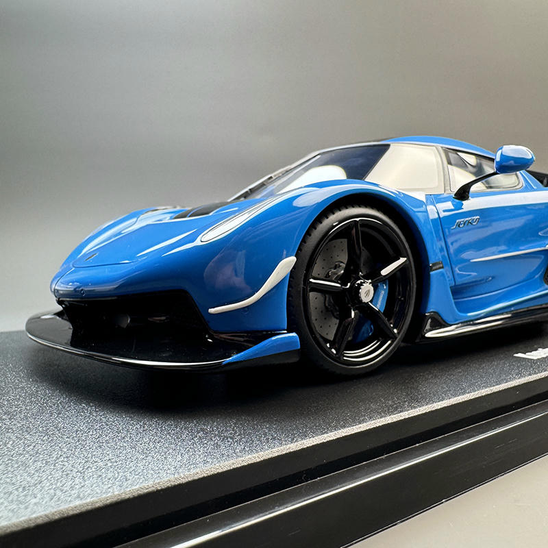 GT Spirit 1:18 Koenigsegg Jesko Resin Model – YX car model