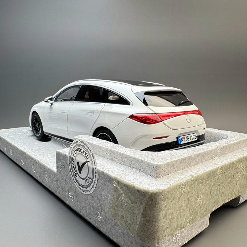NZG 1:18 Mercedes-Benz CLA Shooting Brake Diecast Model