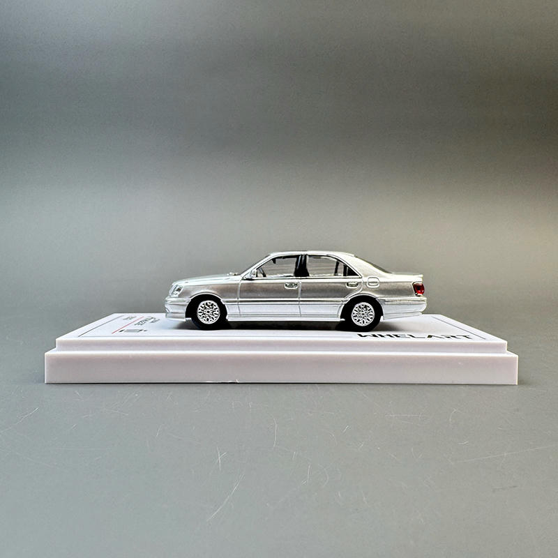 WHELART 1:64 Toyota Crown Athlete S170 Diecast Model