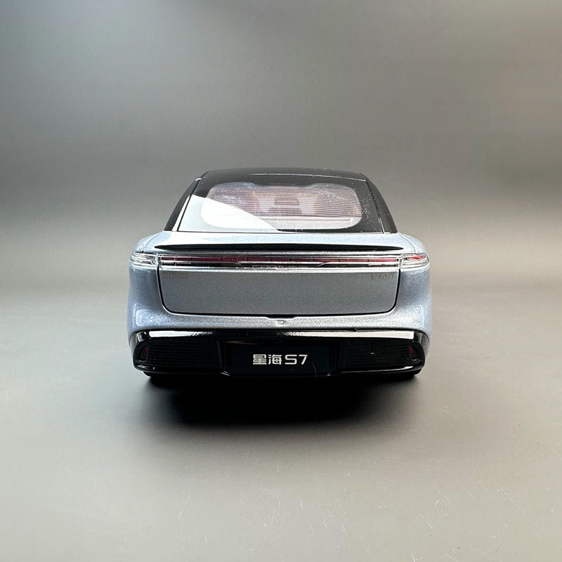 1:18 Fengxing Xinghai S7 Diecast Model Car