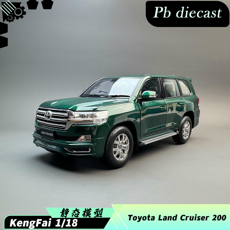 KengFai 1:18 Toyota Land Cruiser 200 Diecast Model