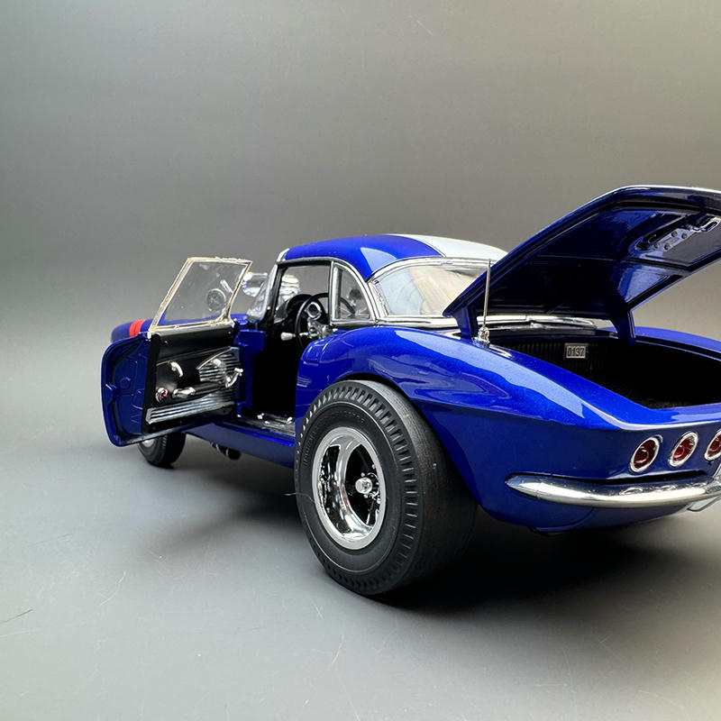 ACME 1:18 1961 Chevrolet Corvette Gasser – Blue