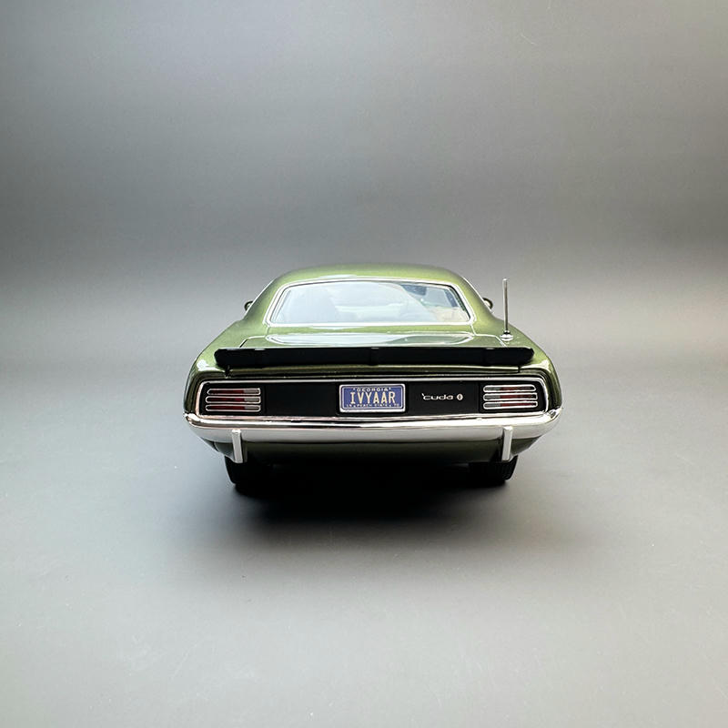 ACME 1:18 1970 Plymouth AAR ’Cuda – Ivy Green