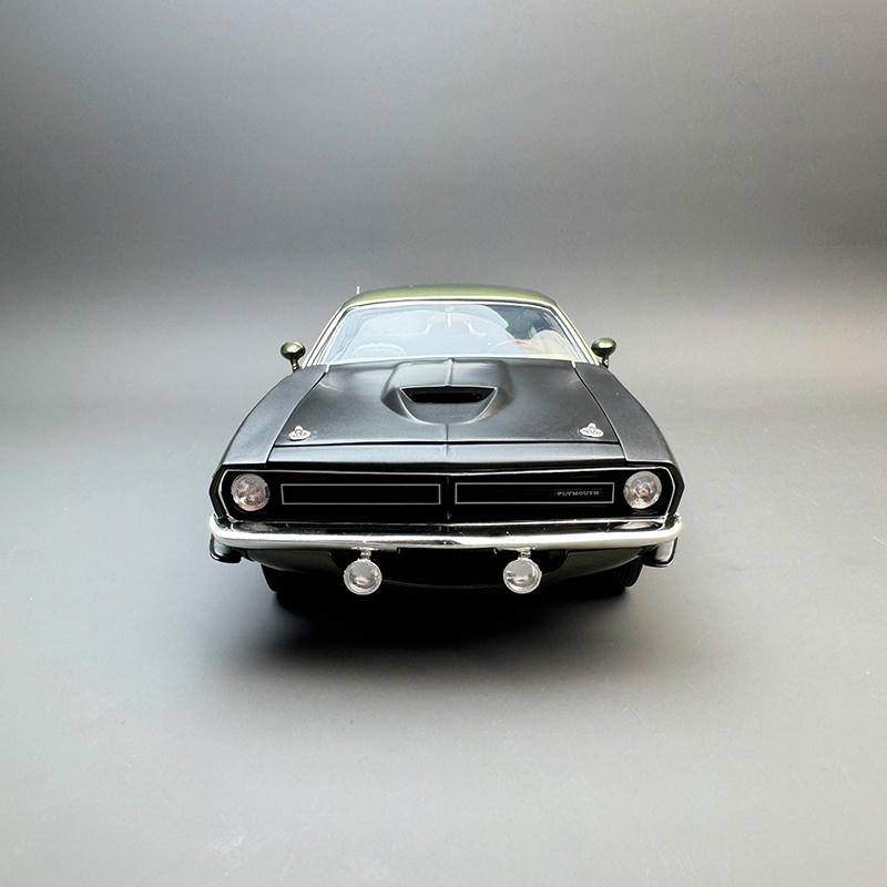 ACME 1:18 1970 Plymouth AAR ’Cuda – Ivy Green