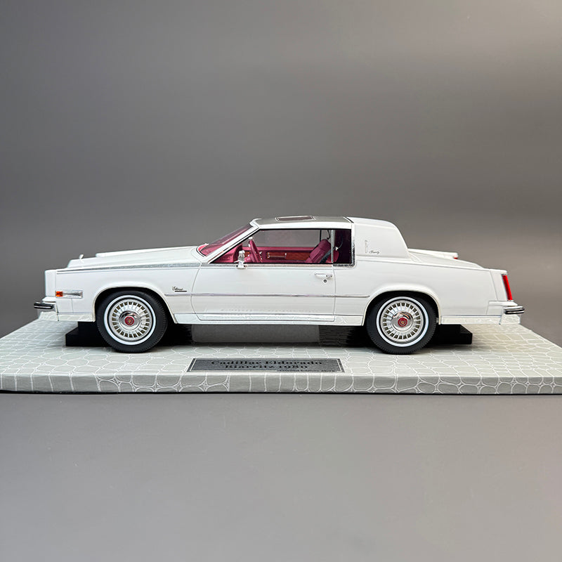 AMC 1:18 Rolls-Royce Silver Spirit Resin Model