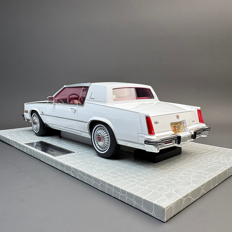 AMC 1:18 Rolls-Royce Silver Spirit Resin Model