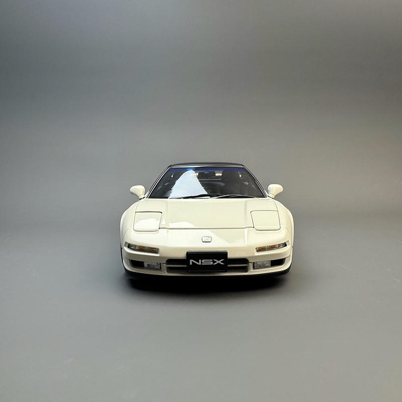 LCD 1:18 Honda NSX NA1 Diecast Model